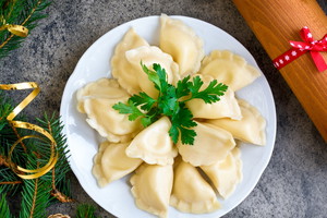 ciasto na pierogi bez jajka i masła
