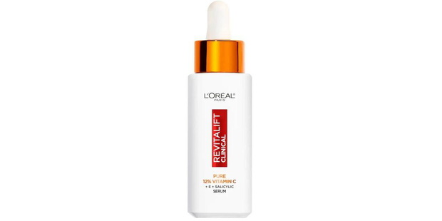 zmarszczki-marionetki-serum-do-twarzy-z-12-witaminy-c-witamina-e-kwasem-salicylowym-revitalift-clinical-l-oreal-paris-2501977-dee9c7f
