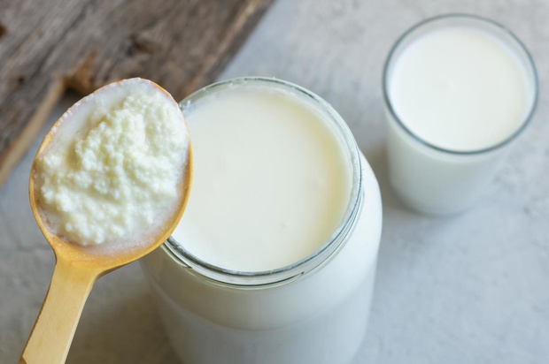 naturalne-probiotyki-kefir-2480810-65456b7