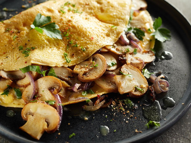 keto-omlet-z-pieczarkami-2501616-fd10804