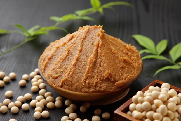 naturalne-probiotyki-miso-2480809-f847081