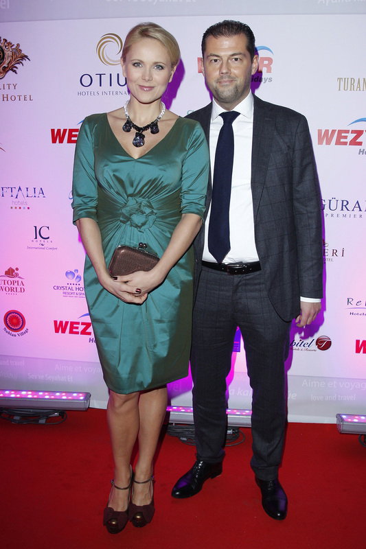 Anna Samusionek z partnerem