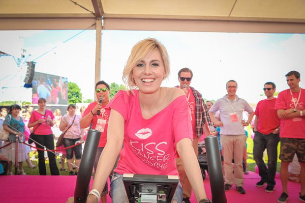 Marsz Różowej Wstążki Avon Walk 2014