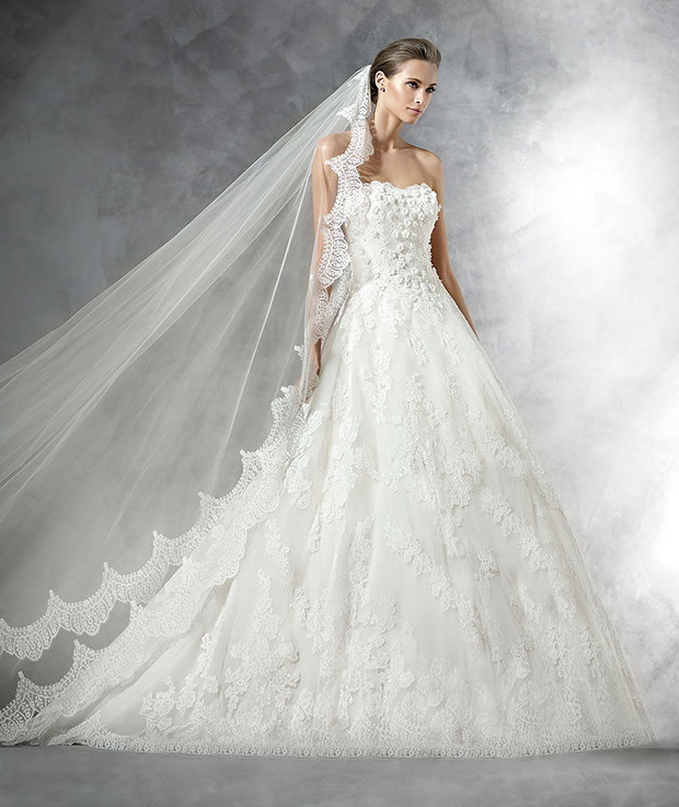 suknia ślubna Pronovias
