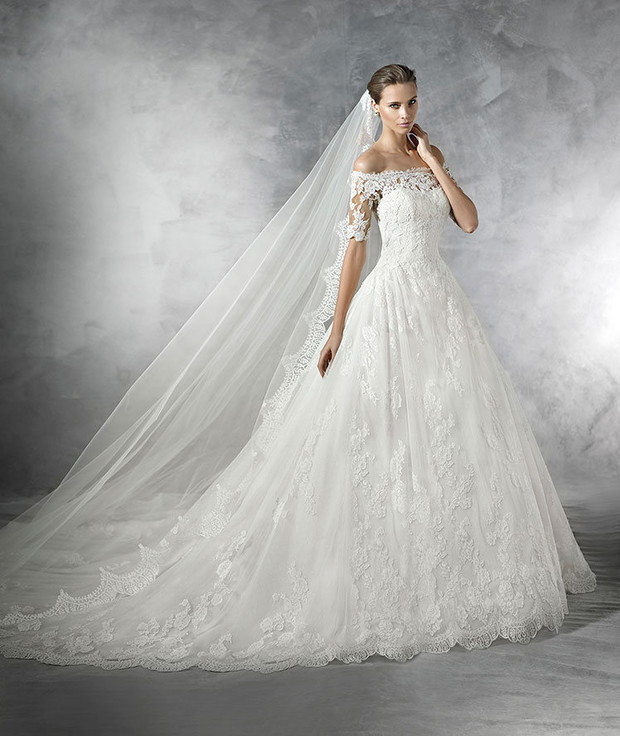 suknia ślubna Pronovias