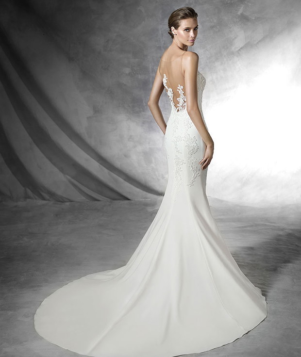 suknia ślubna Pronovias