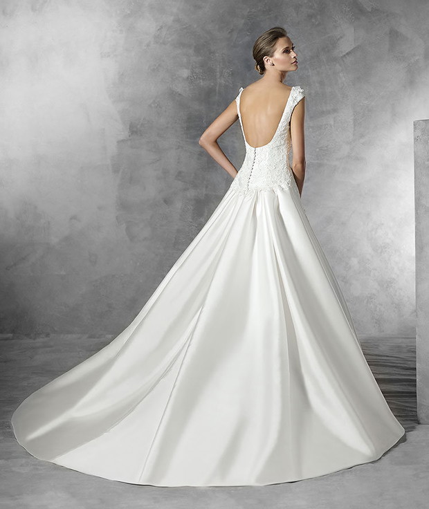 suknia ślubna Pronovias