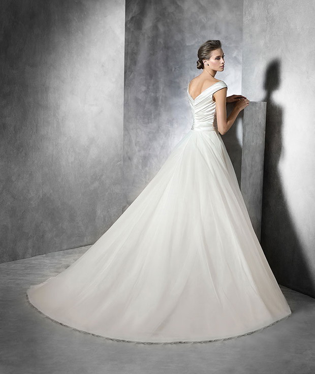 suknia ślubna Pronovias