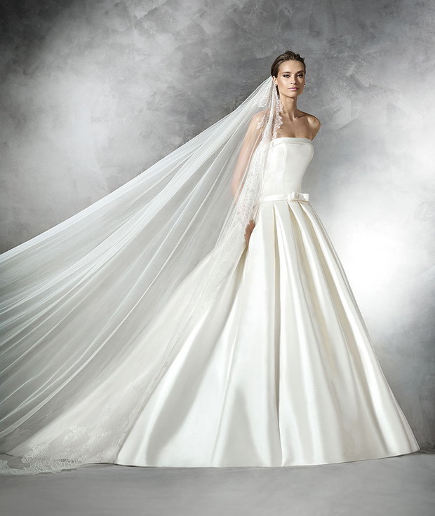 suknia ślubna Pronovias