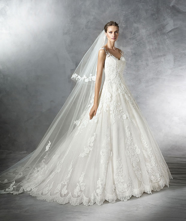 suknia ślubna Pronovias