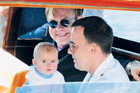 Elton John i David Furnish z synem