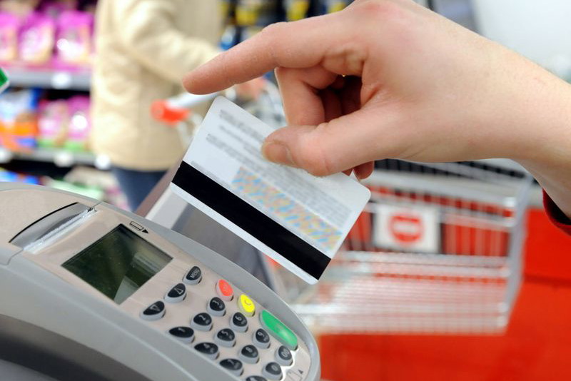 limit przy płatności kartą, czy limit przy płatności kartą jest legalny