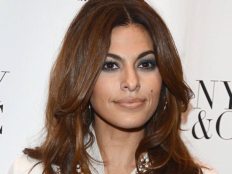 Eva Mendes w sukience za 6 dolarów