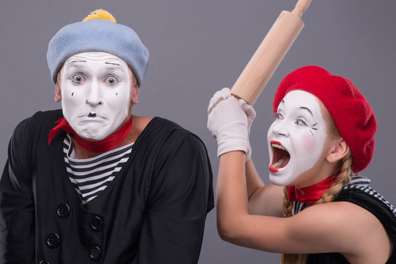 zaproś teatr pod swój dach, inijatywy kulturalne, crowdfunding kulturowy, teatr w domu