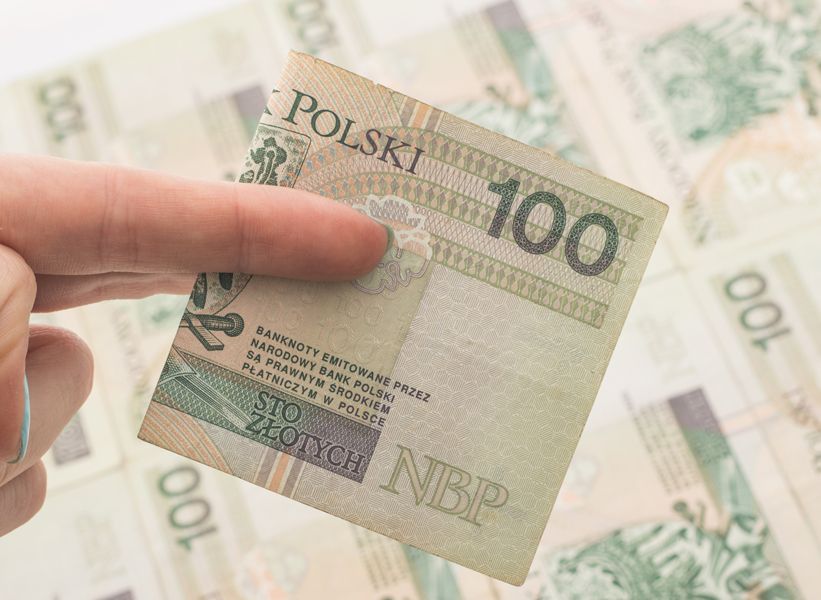 Jak pożyczać pieniądze z głową - poradnik