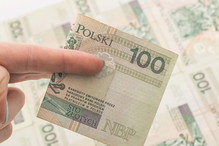 Jak pożyczać pieniądze z głową - poradnik