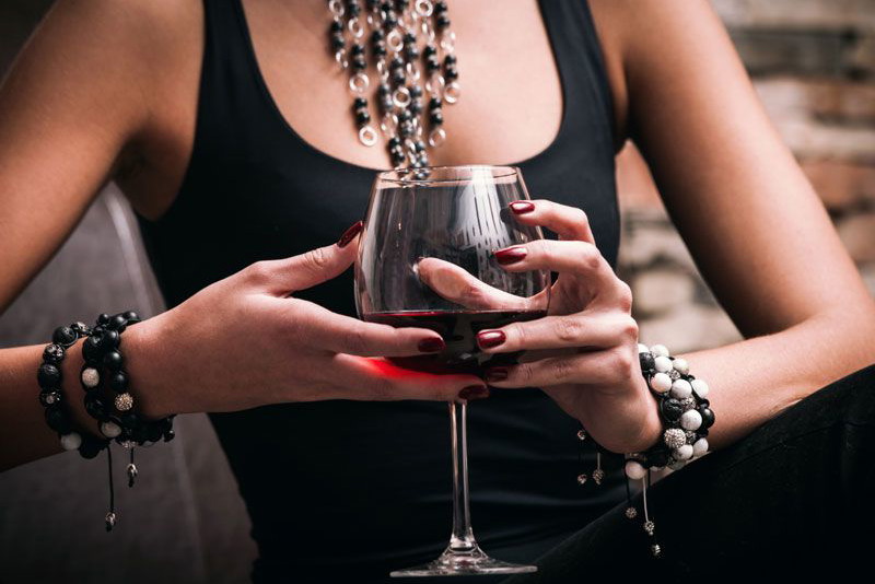 jak dobierać wino, jak dobrać wino do potrawy, dobieranie win do potraw