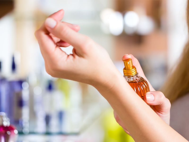 Obrzydliwe składniki perfum