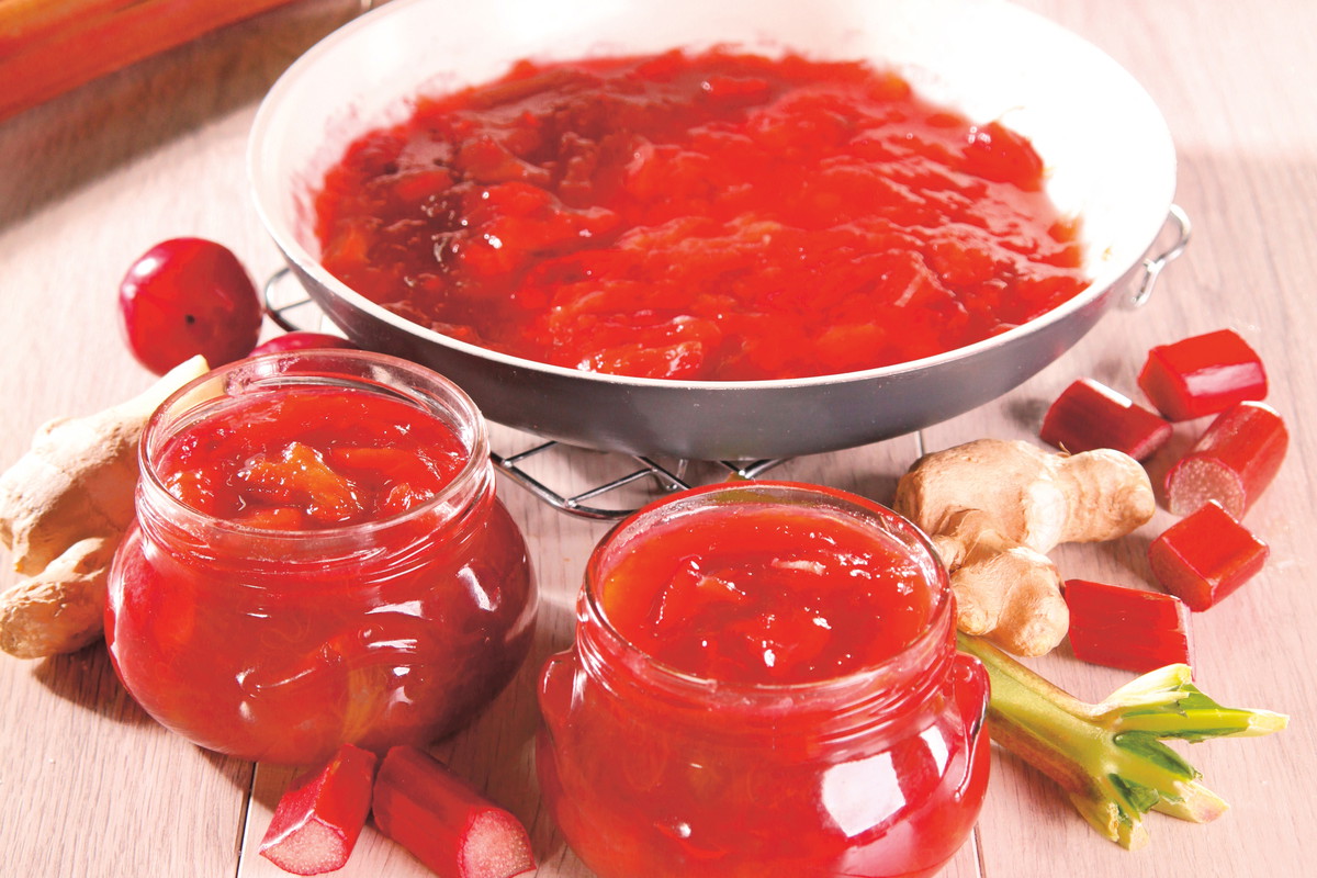 Dżem rabarbarowo-śliwkowy