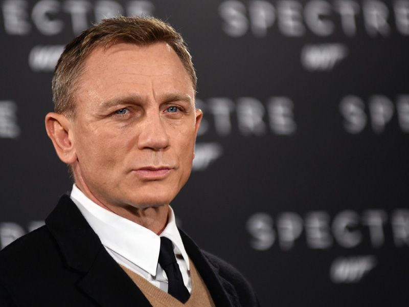 Daniel Craig