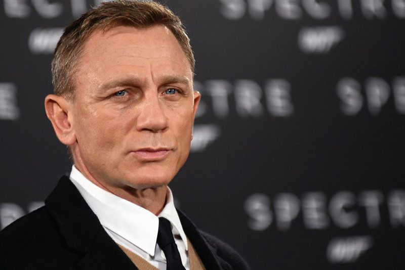 Daniel Craig