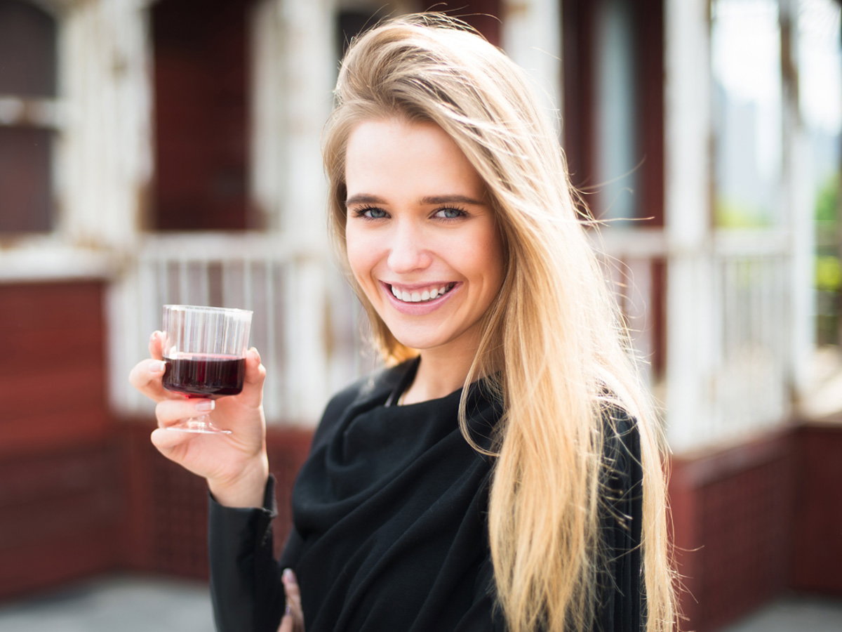 Dlaczego warto pić czerwone wino?