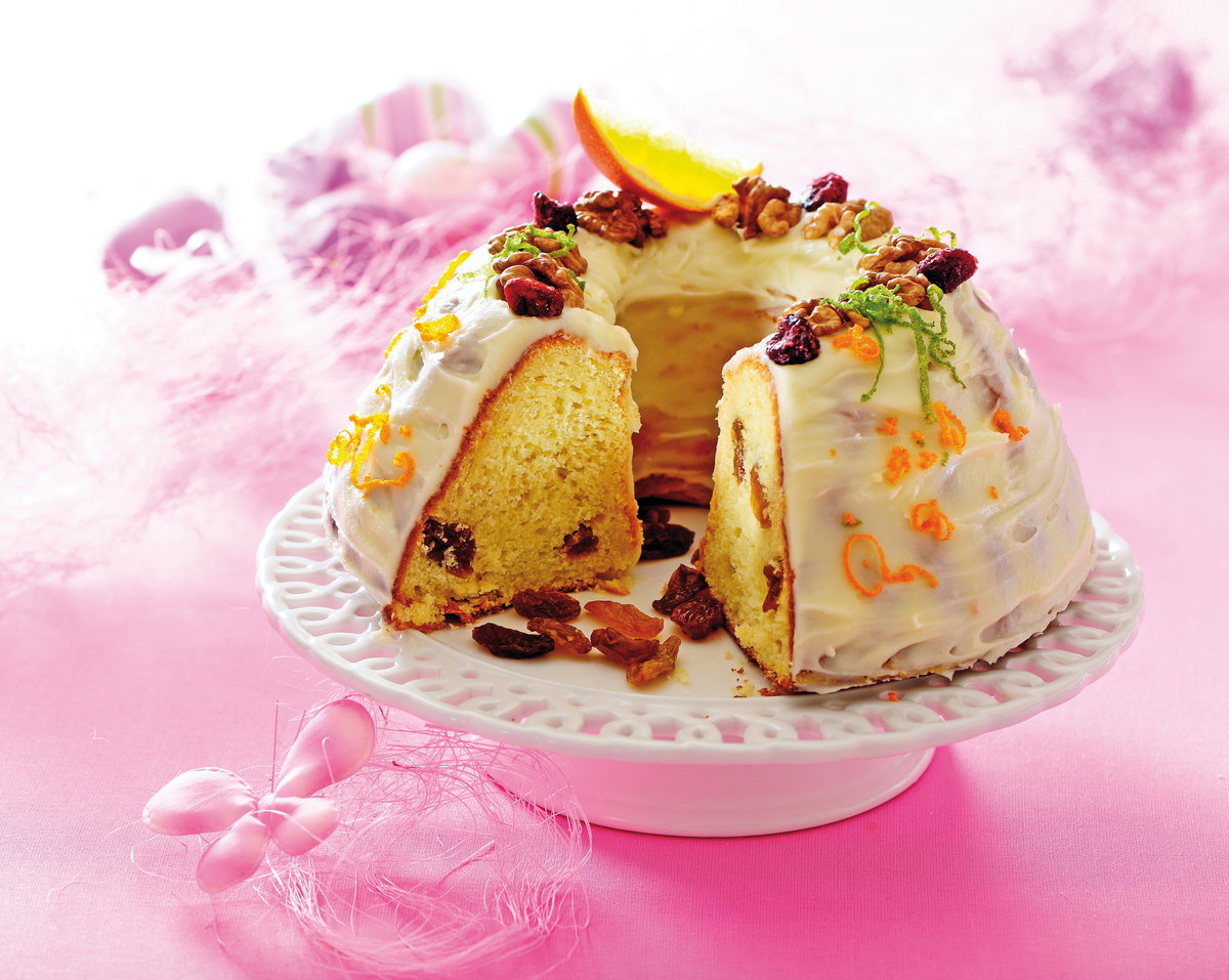 Babka drożdżowa z delikatnym kremem z mascarpone