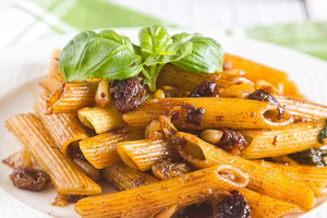 penne z anchois przepis, przepis na penne z anchois, makaron z anchois
