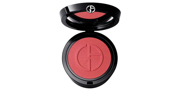 roz-do-policzkow-luminous-silk-glow-giorgio-armani-beauty-2501082-59b6afb