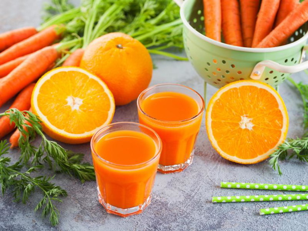 dieta-sokowa-przepis-na-sok-z-marchewki-pomaranczy-i-imbiru-2522859-62b5bc1