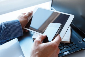 smartfon, telefon, laptop, tablet, komputer