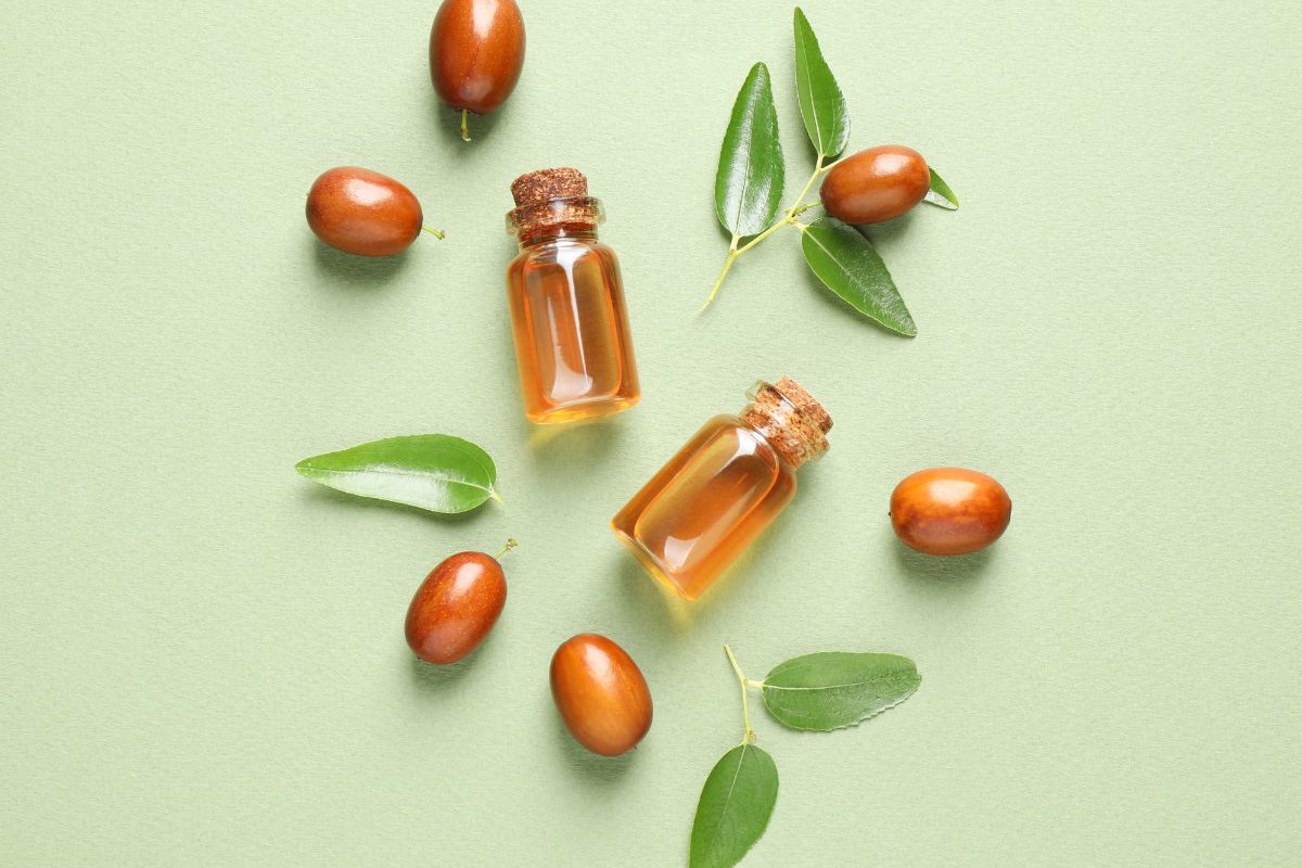 olej jojoba na włosy