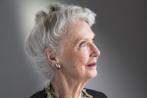 Starsza kobieta