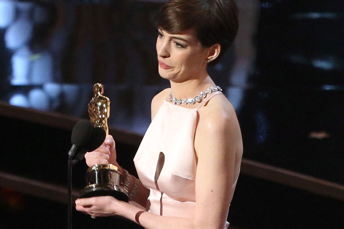 Anne Hathaway Oscary