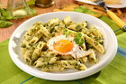 Penne ze szpinakowym sosem