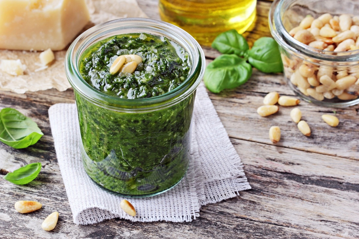 pesto w słoiku