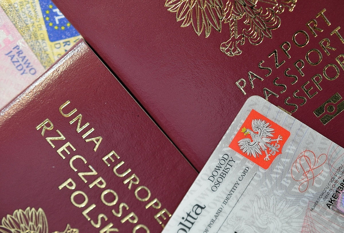 Paszport i dowód osobisty
