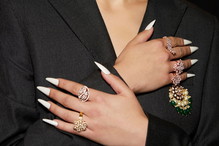 manicure tytanowy