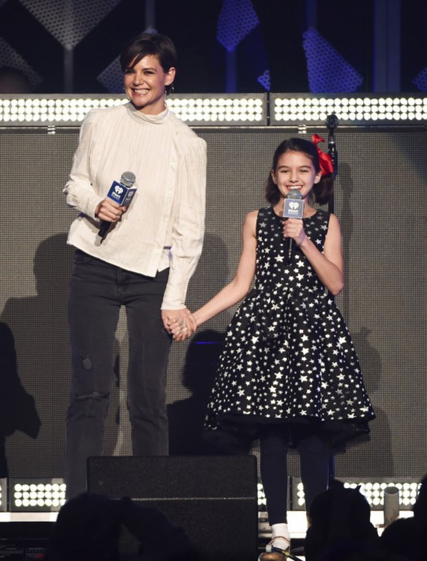 Suri Cruise, 2017