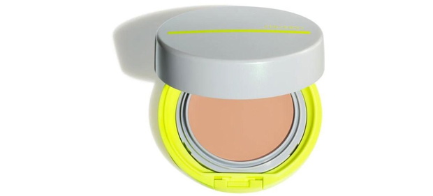puder-z-filtrem-spf-bb-puder-w-kompakcie-spf-50-sun-care-sports-bb-compact-shiseido-2500841-a43bc01