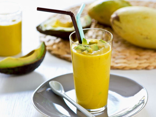 koktajl-awokado-mango-2477073-573339c