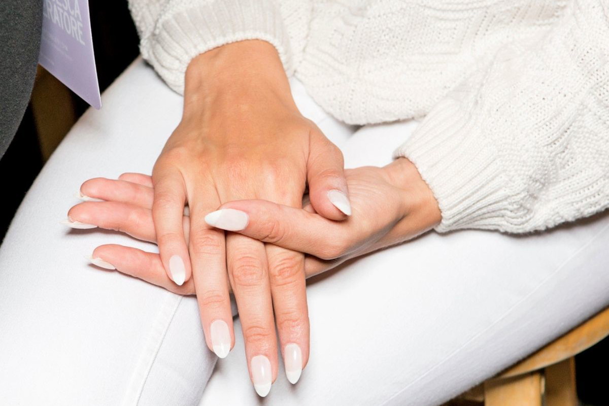 American manicure jak wykonać