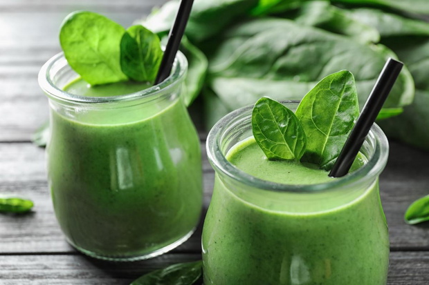 zielone-smooothie-ze-szpinakiem-2480467-8e2c9e2