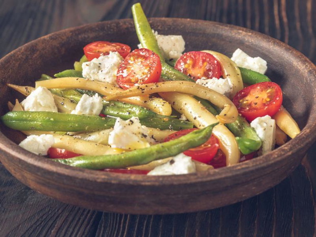 fasolka-szparagowa-na-kolacje-z-pomidorkami-i-feta-2486658-3f1ec7b