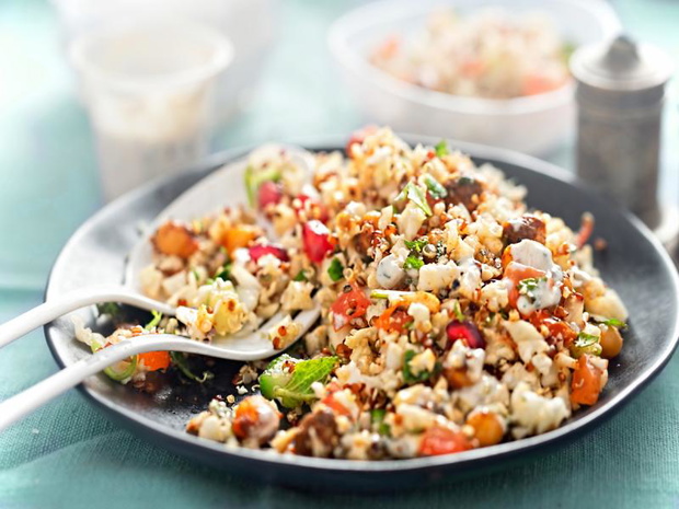 salatka-z-surowym-kalafiorem-i-feta-2488272-e9731a2