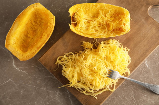 przygotowanie-spaghetti-z-dyni-makaronowej-2490973-bcb73f1