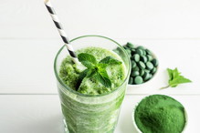 spirulina - koktajl na włosy, skórę i płaski brzuch