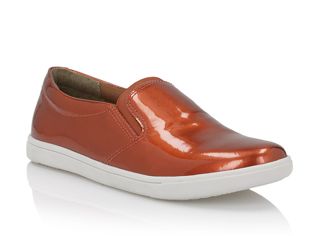 Lakierowane buty sportowe Kazar, cena ok. 159 zł