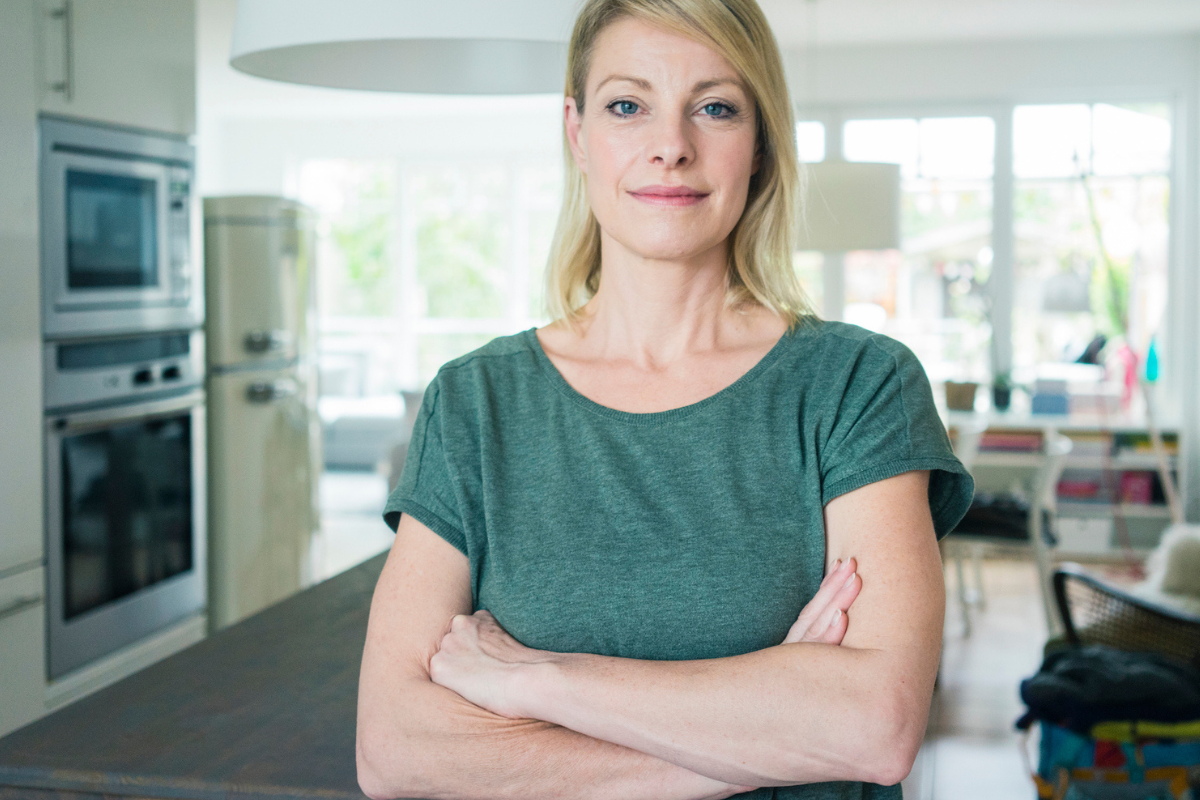 pewna siebie kobieta