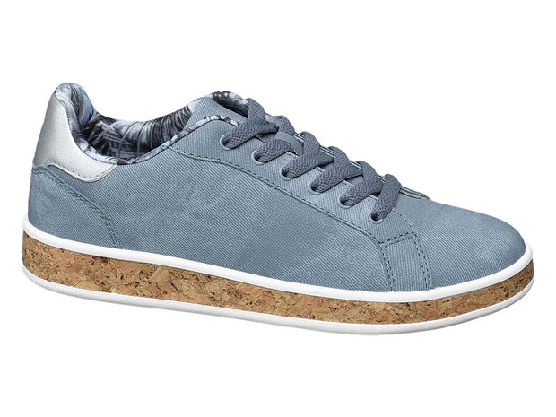 Sneakersy na korku Deichmann, cena ok. 99 zł